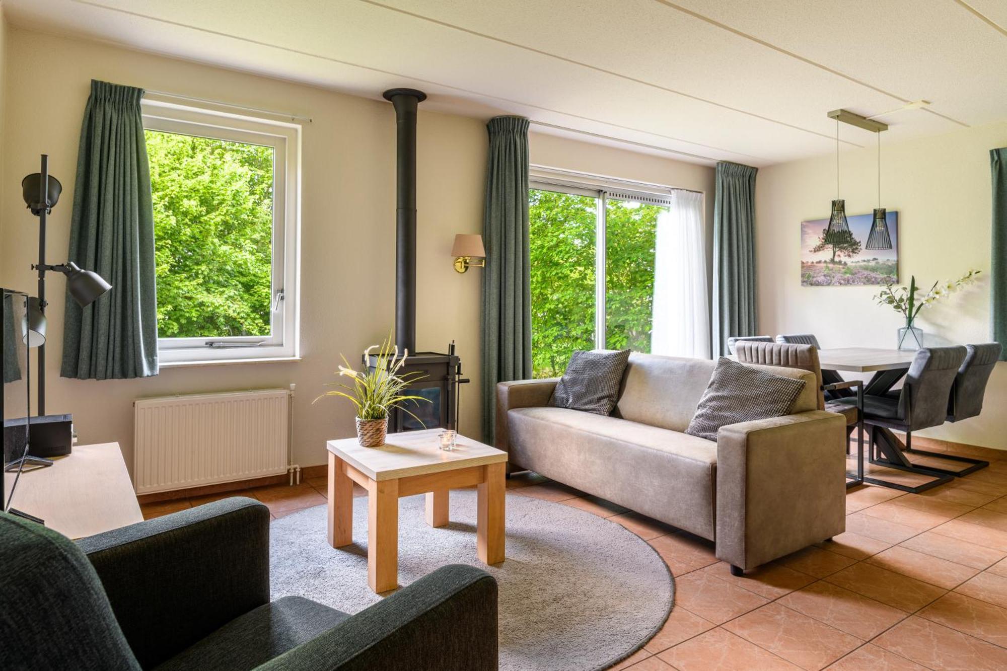 Summio Bungalowpark Het Drentse Wold Hoogersmilde ห้อง รูปภาพ